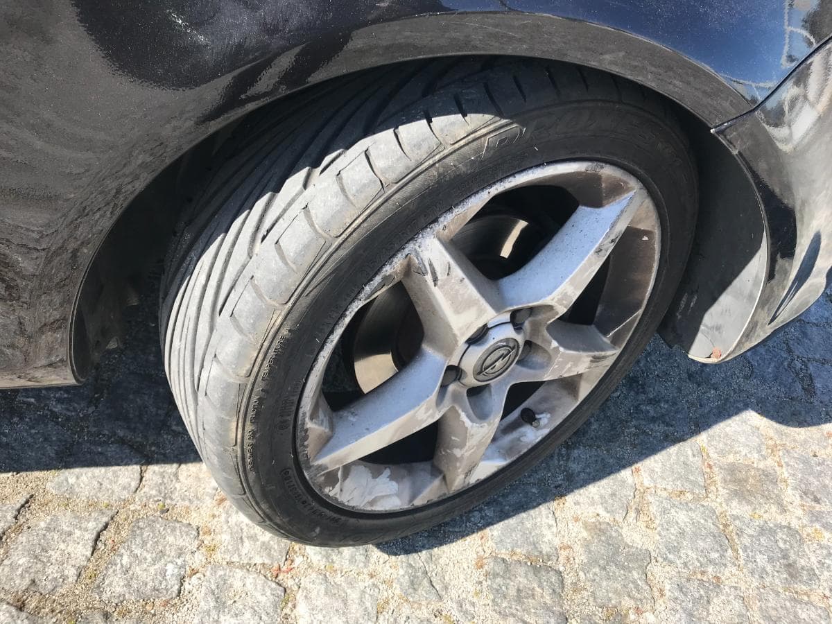Opel Corsa 1.7CDTI · Ano 2008 — image 9