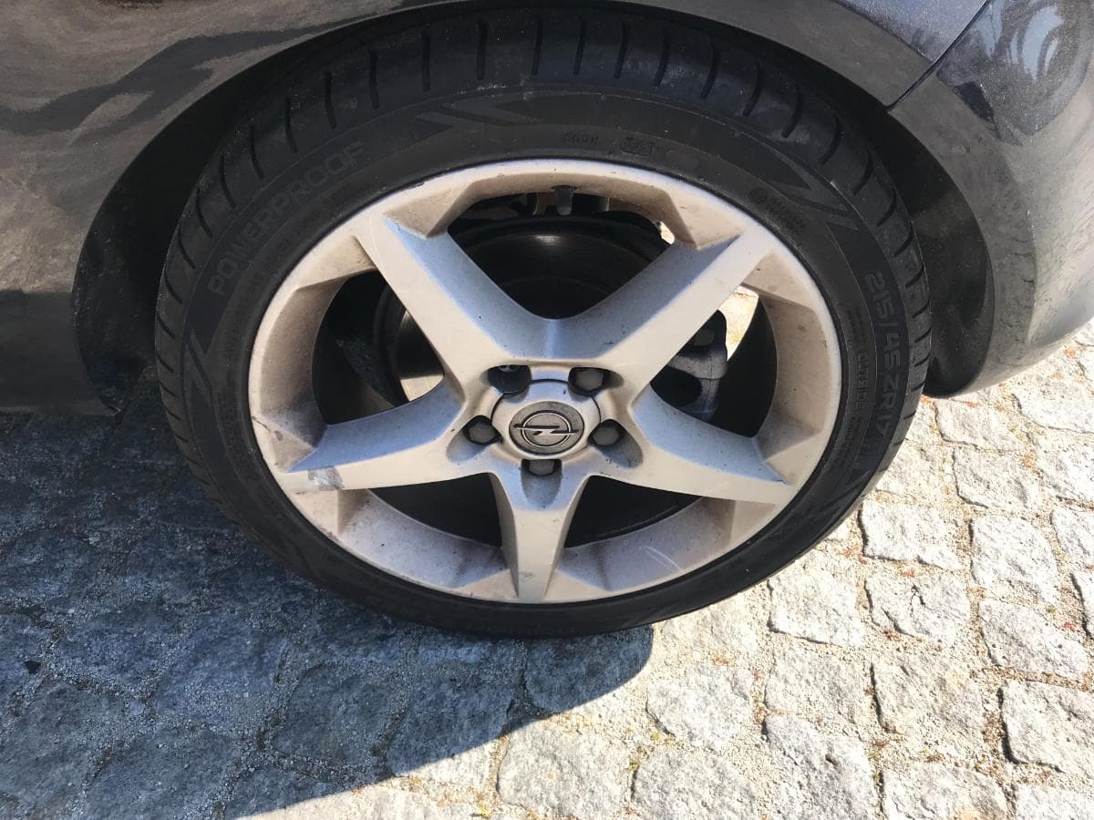 Opel Corsa 1.7CDTI · Ano 2008 — image 11
