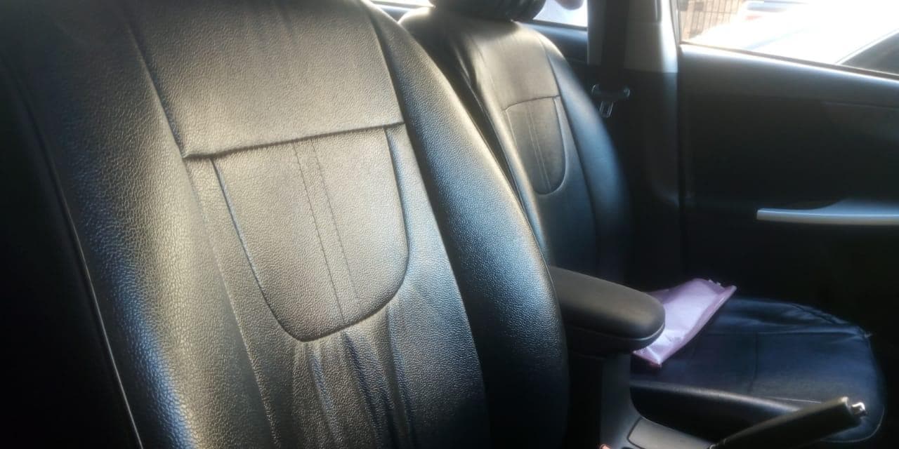 Toyota Corolla · — image 7