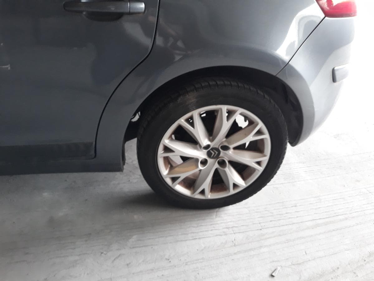 CITROËN C4 1.4 16V — imagen 11
