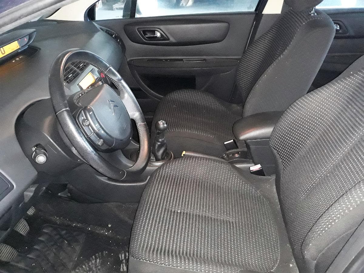 CITROËN C4 1.4 16V — imagen 18