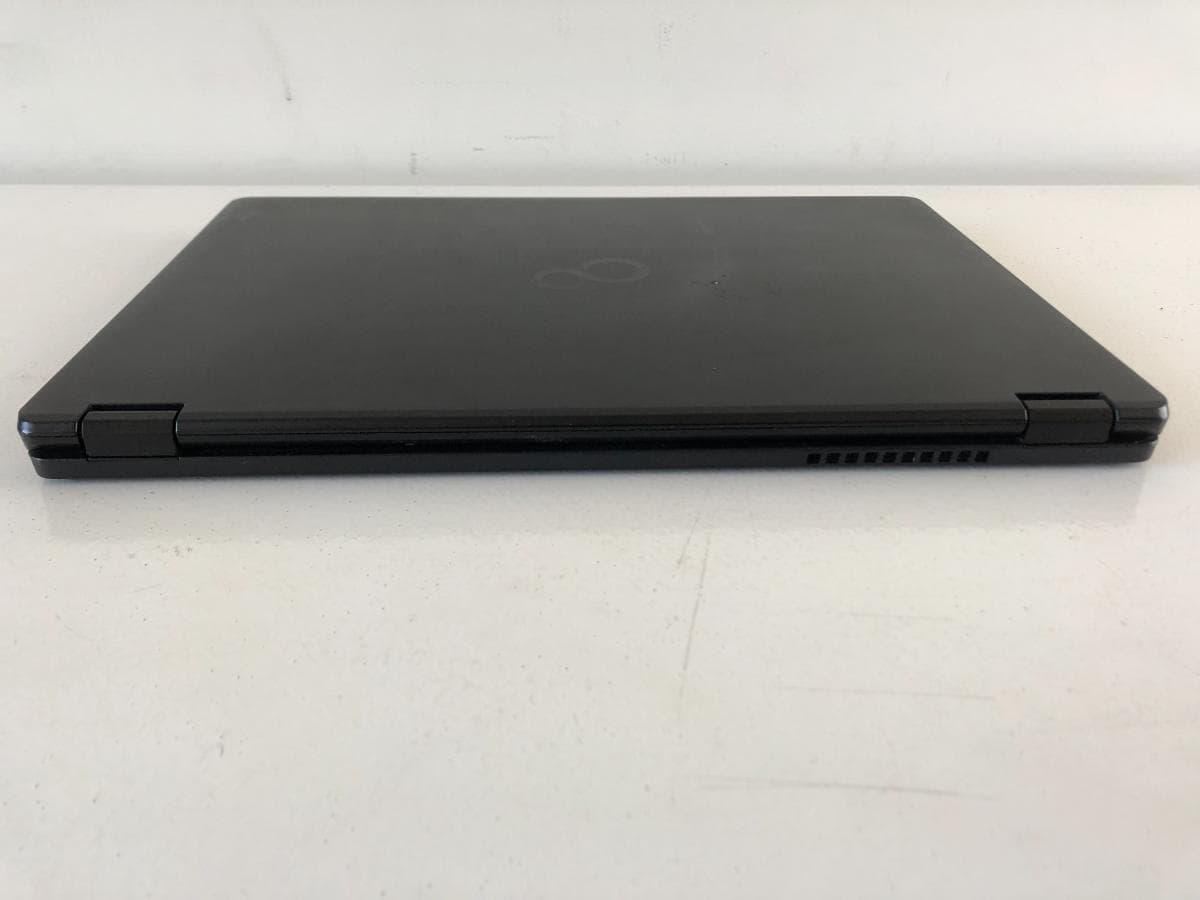 Portátil Fujitsu U747 — imagem 5