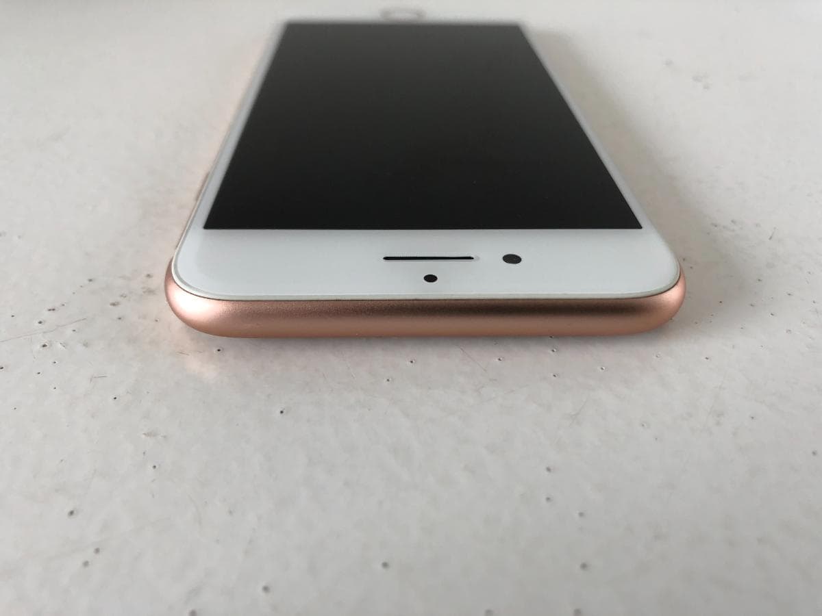 Iphone 8 64GB — image 6