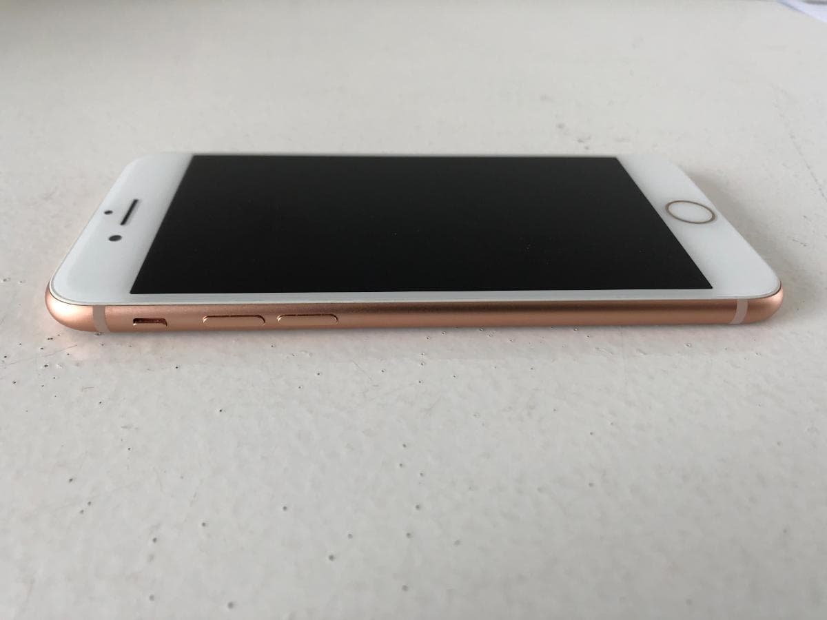 Iphone 8 64GB — image 5