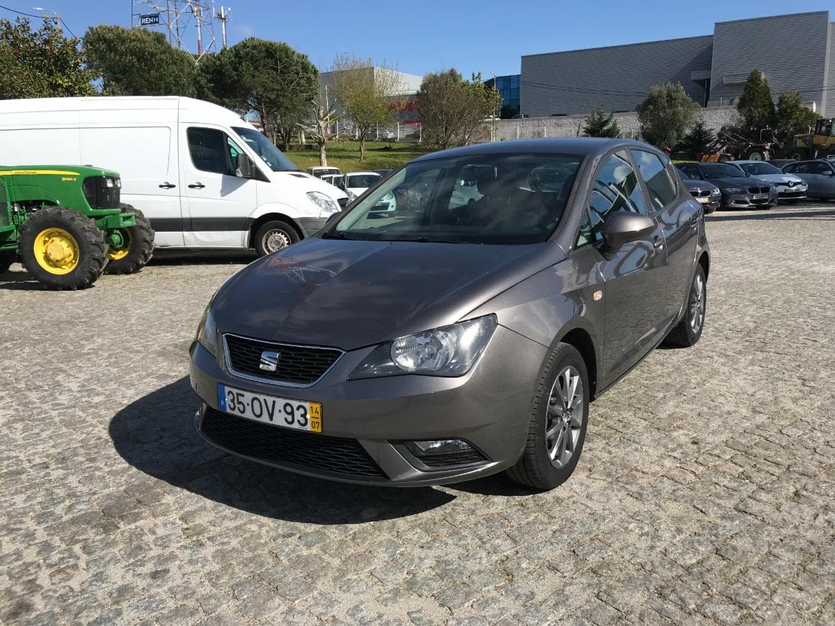 Seat Ibiza 1.2TDI · Ano 2014 — imagem 3
