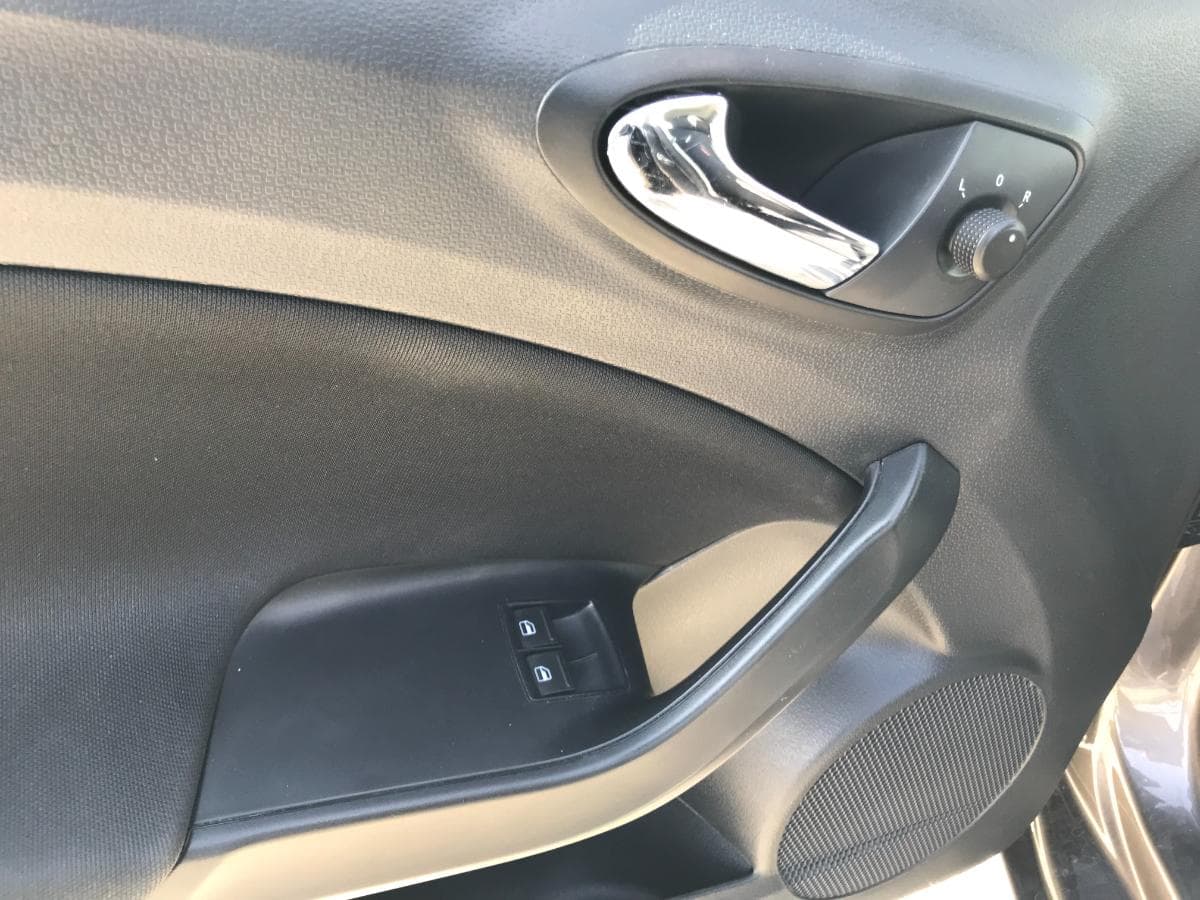 Seat Ibiza 1.2TDI · Ano 2014 — imagem 18