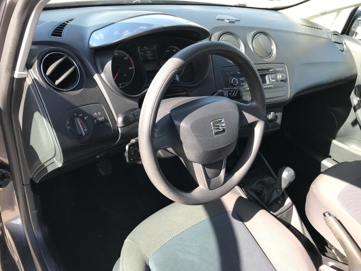 Seat Ibiza 1.2TDI · Ano 2014 — imagem 22
