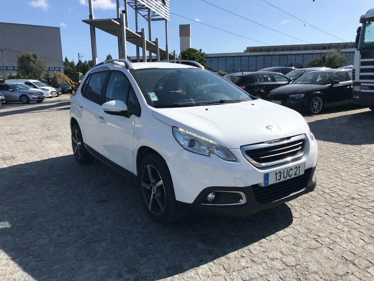 LEILÃO CANCELADO · Peugeot 2008 1.6HDI · Ano 2014 — imagem 1
