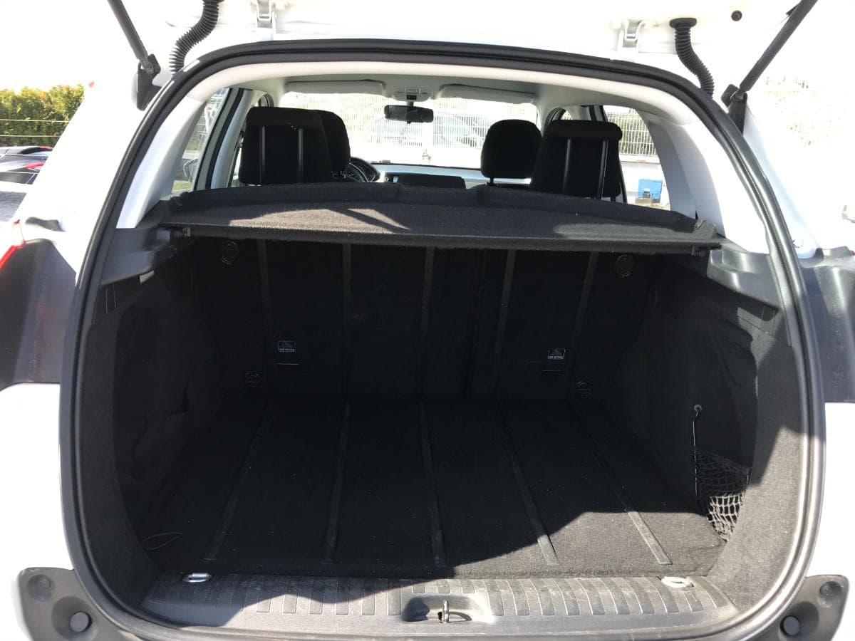 LEILÃO CANCELADO · Peugeot 2008 1.6HDI · Ano 2014 — imagem 8