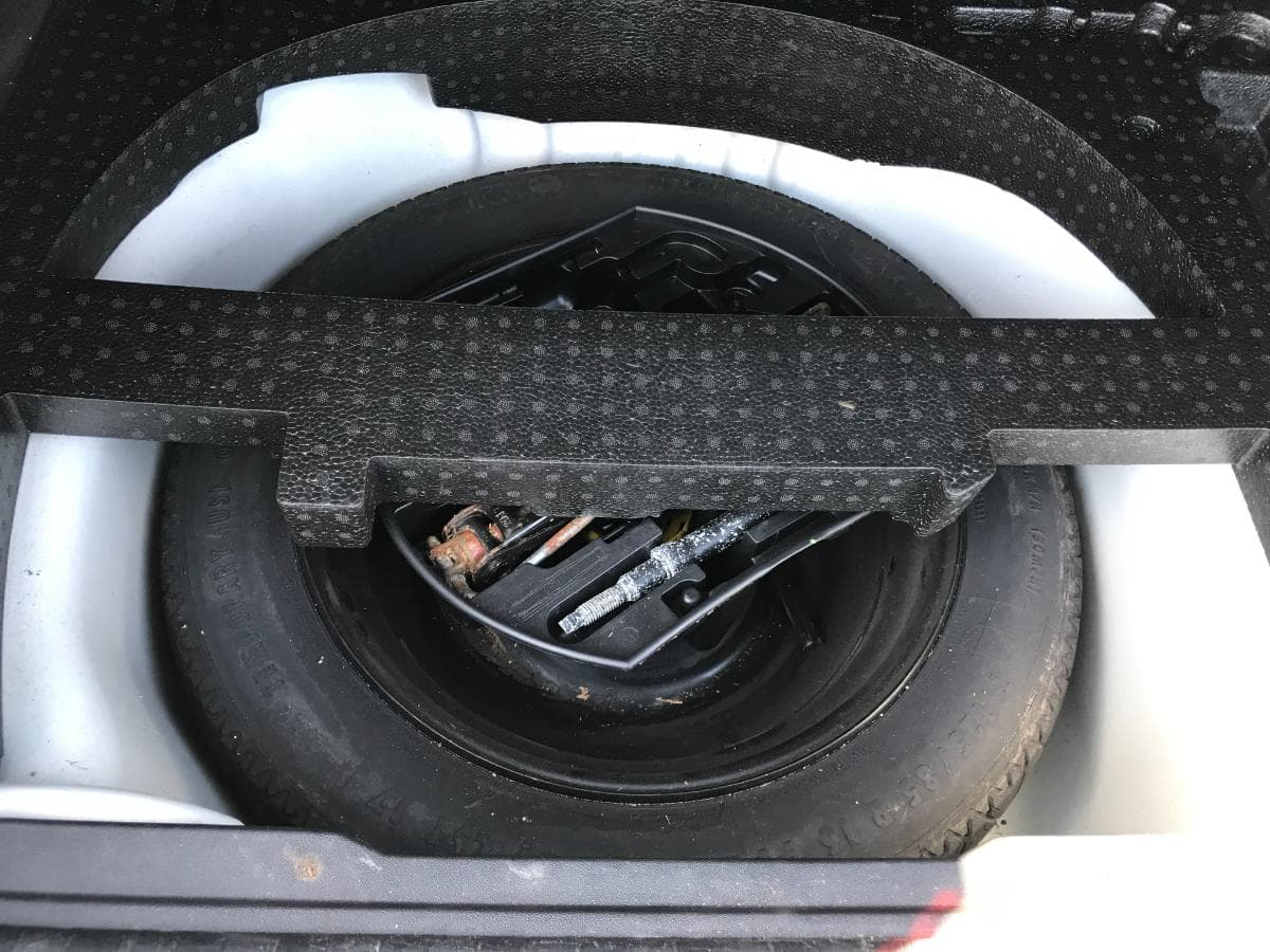 LEILÃO CANCELADO · Peugeot 2008 1.6HDI · Ano 2014 — imagem 9