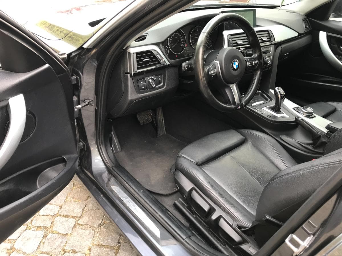 BMW 320D Touring 2.0 · Ano 2014 — imagem 24