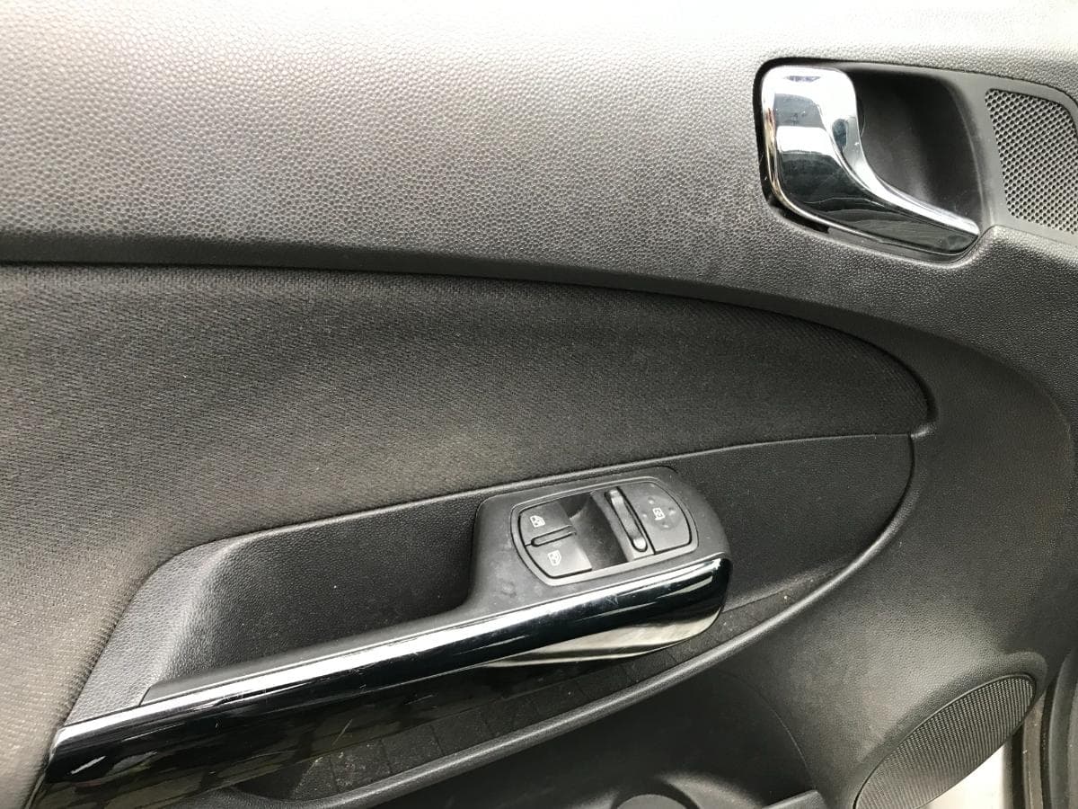 Opel Corsa 1.3CDTI · Ano 2008 39-GJ-73 — imagem 26