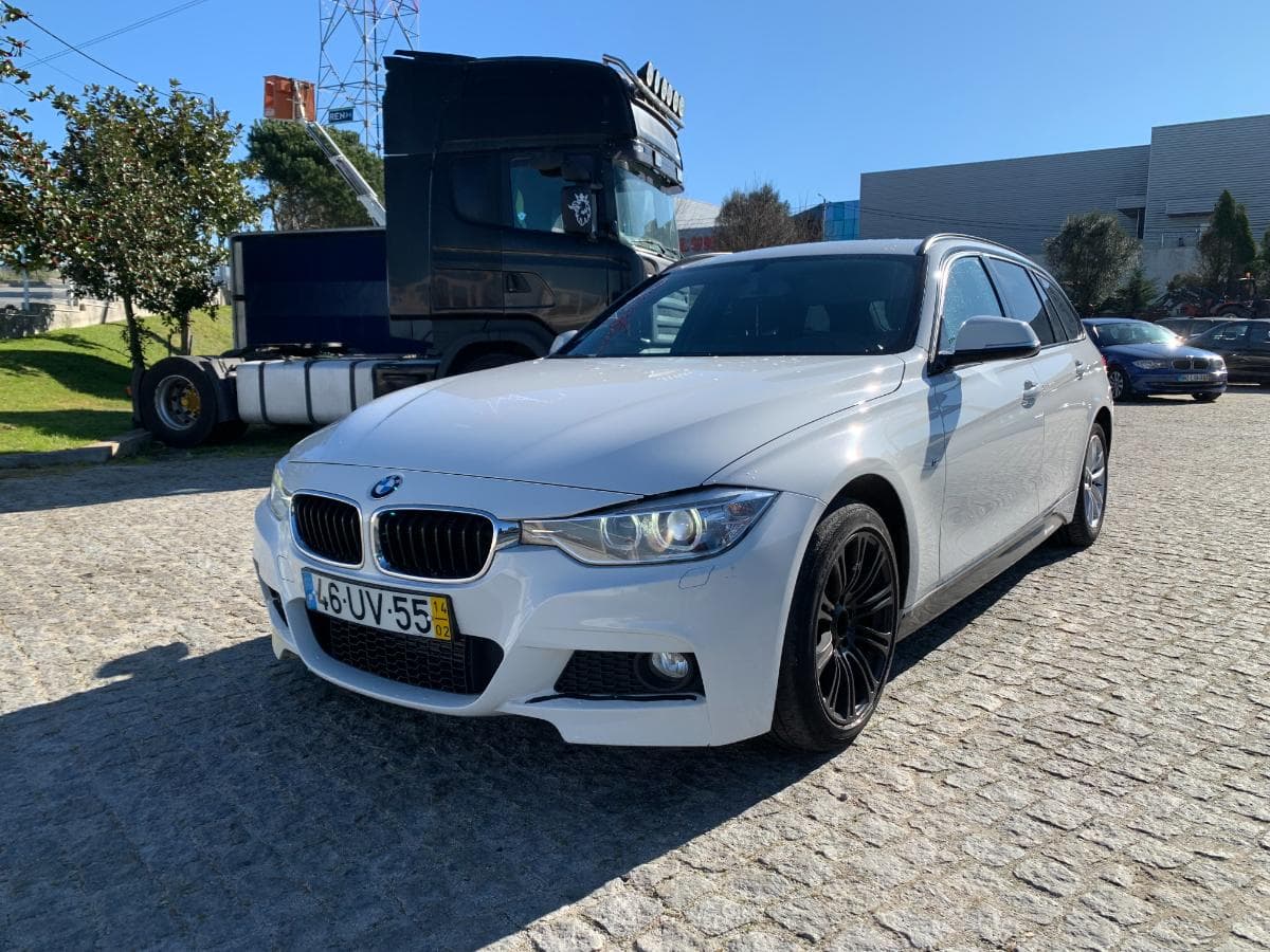 BMW 318D Touring · Ano 2014 — imagem 5