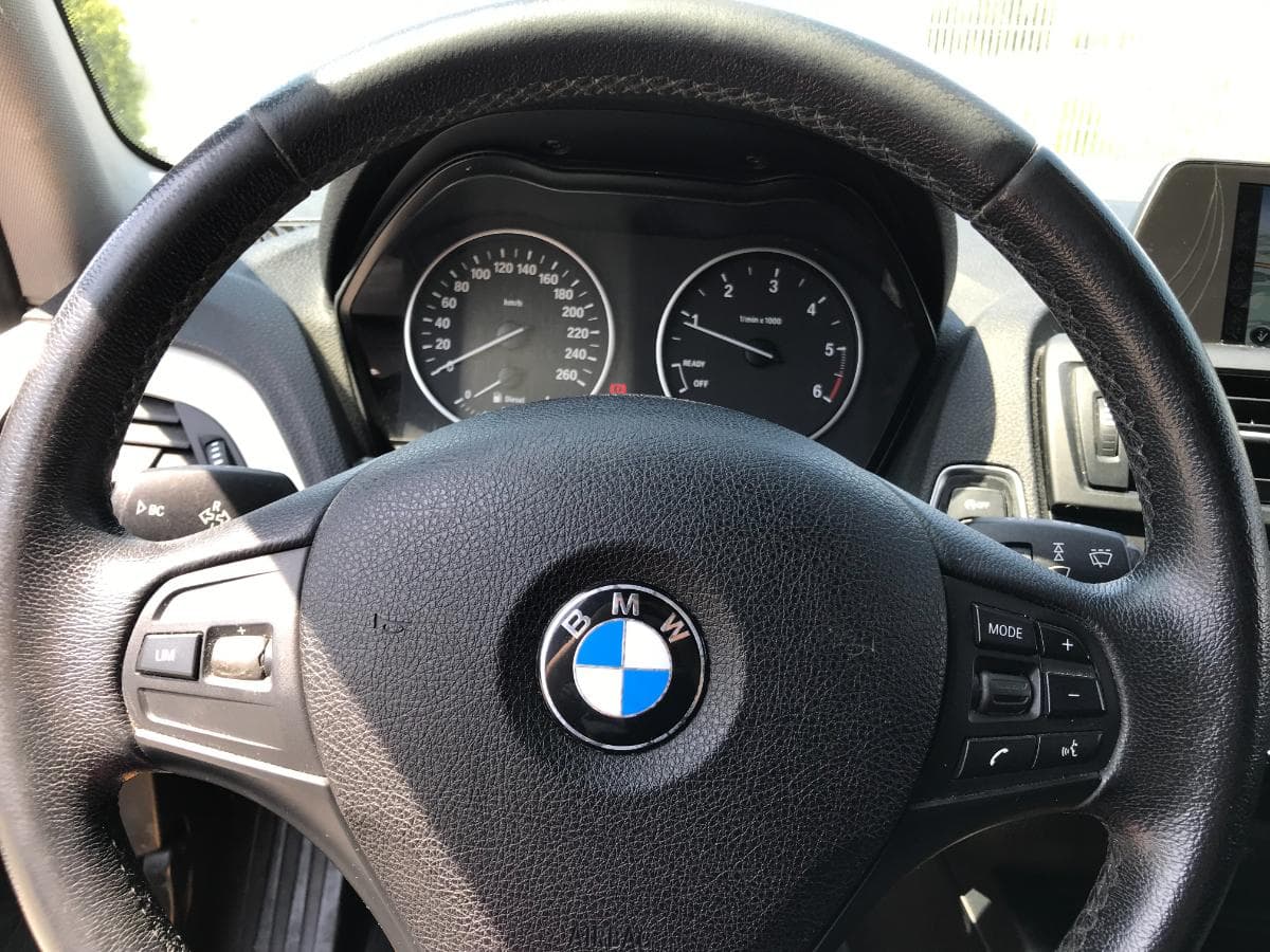 BMW 116D · Ano 2013 — imagem 29