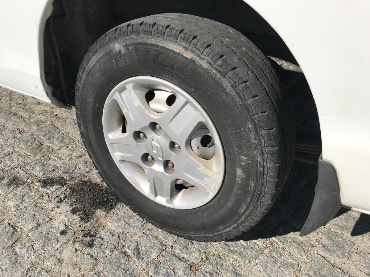 Hyundai H1 2.5 TD · Ano 2000 — imagen 17