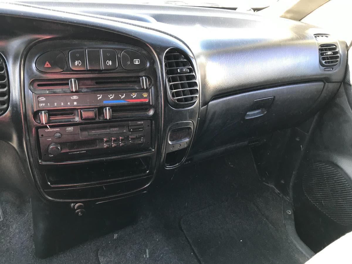 Hyundai H1 2.5 TD · Ano 2000 — imagen 20