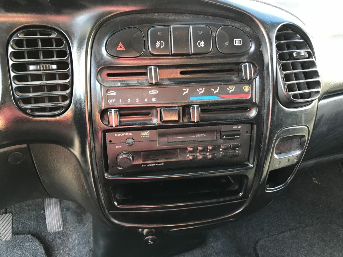 Hyundai H1 2.5 TD · Ano 2000 — imagen 26