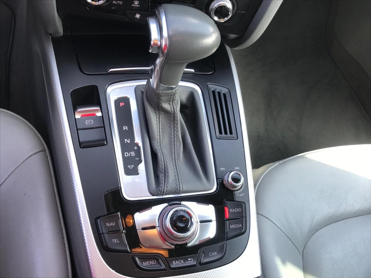 Audi A5 2.0TDI · Ano 2012 — imagem 21