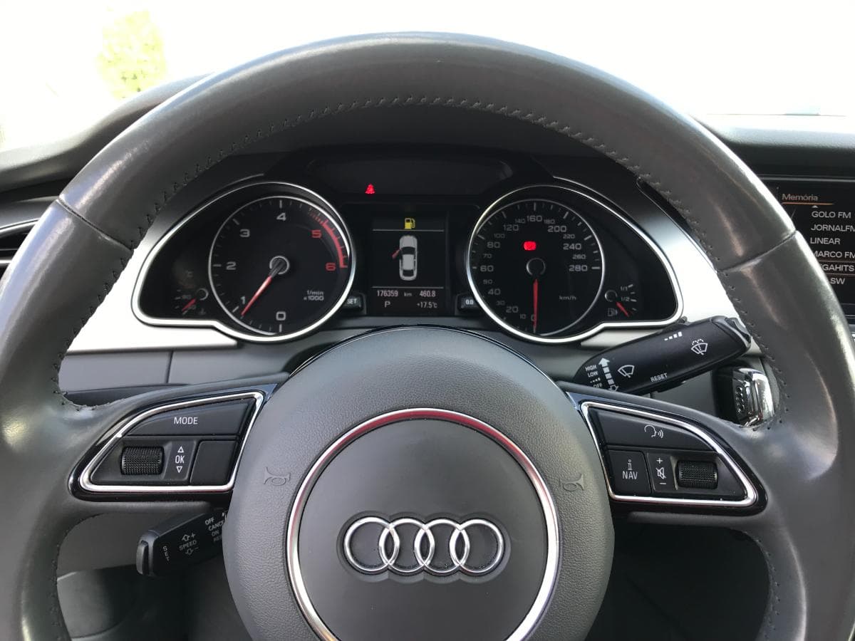 Audi A5 2.0TDI · Ano 2012 — imagem 28