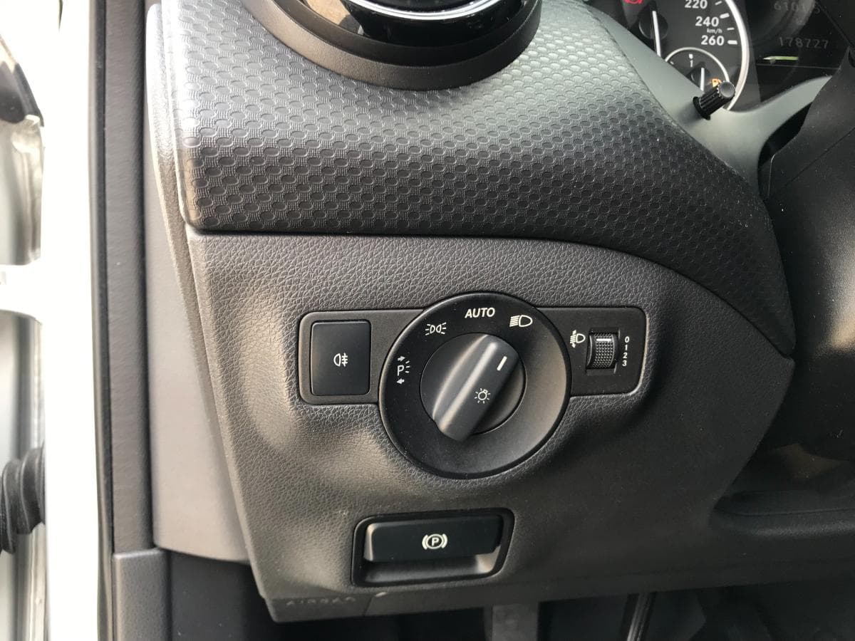 Mercedes-Benz A180CDI · Ano 2013 — image 26