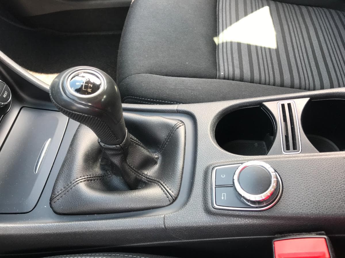 Mercedes-Benz A180CDI · Ano 2013 — image 28