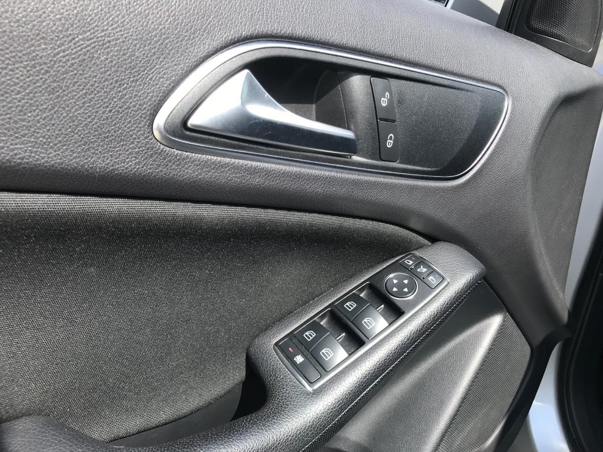 Mercedes-Benz A180CDI · Ano 2013 — image 29