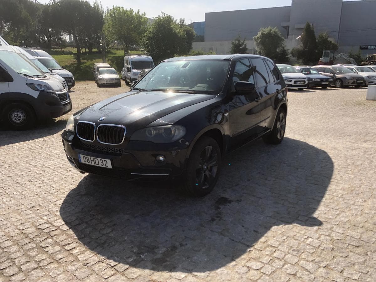 BMW X5 3.0 · Ano 2009 — imagen 4