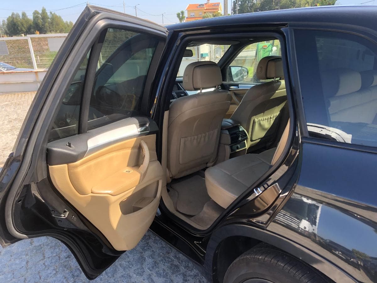 BMW X5 3.0 · Ano 2009 — imagen 28