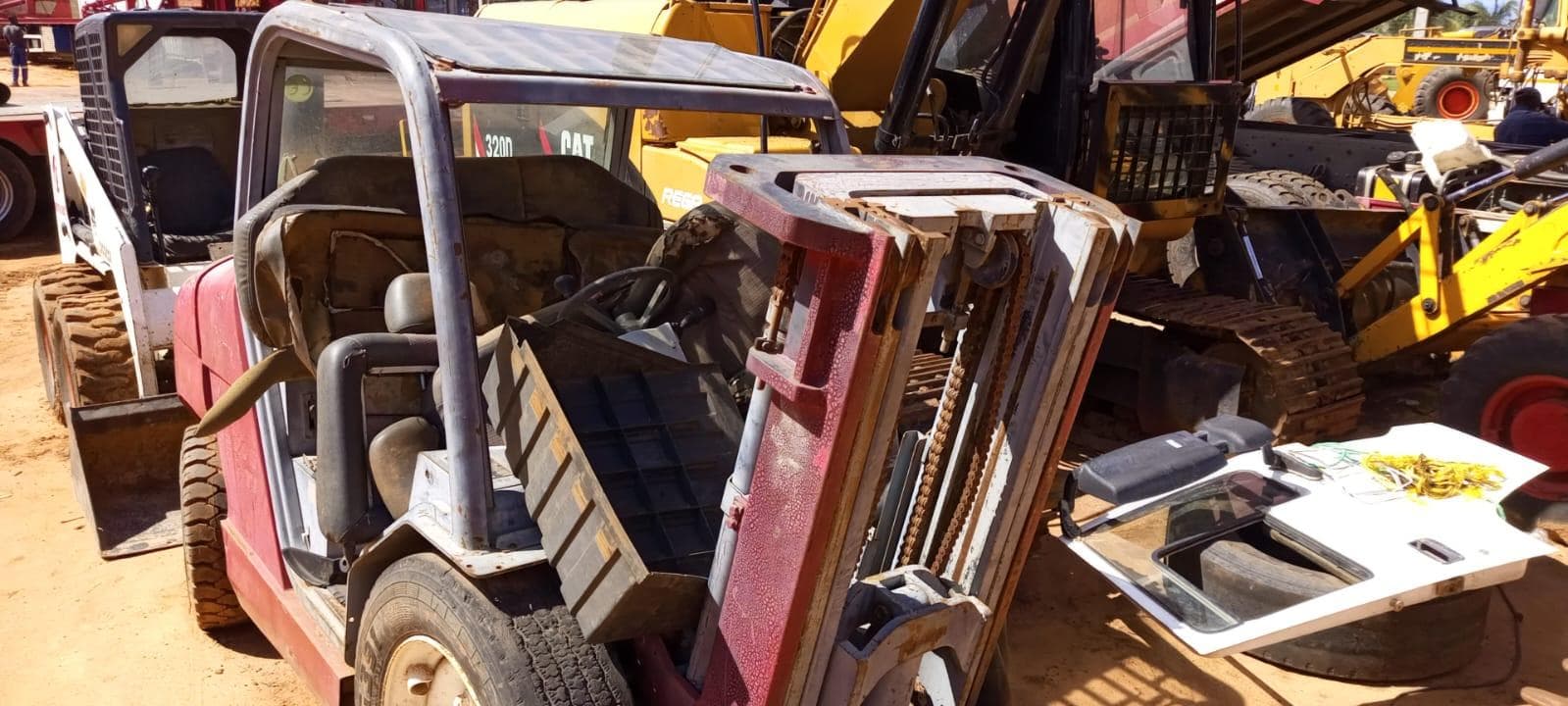Forklift Manitou — image 9