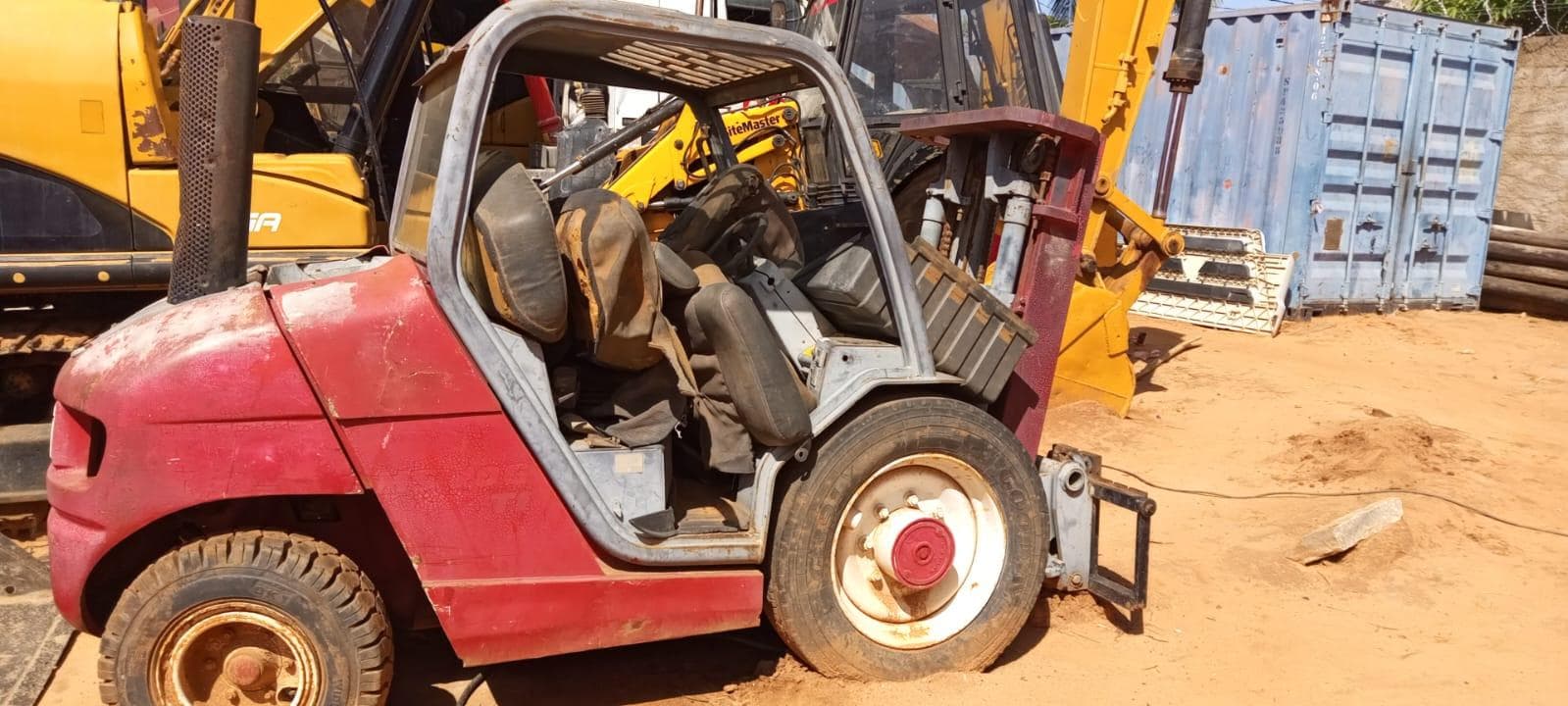 Forklift Manitou — image 4
