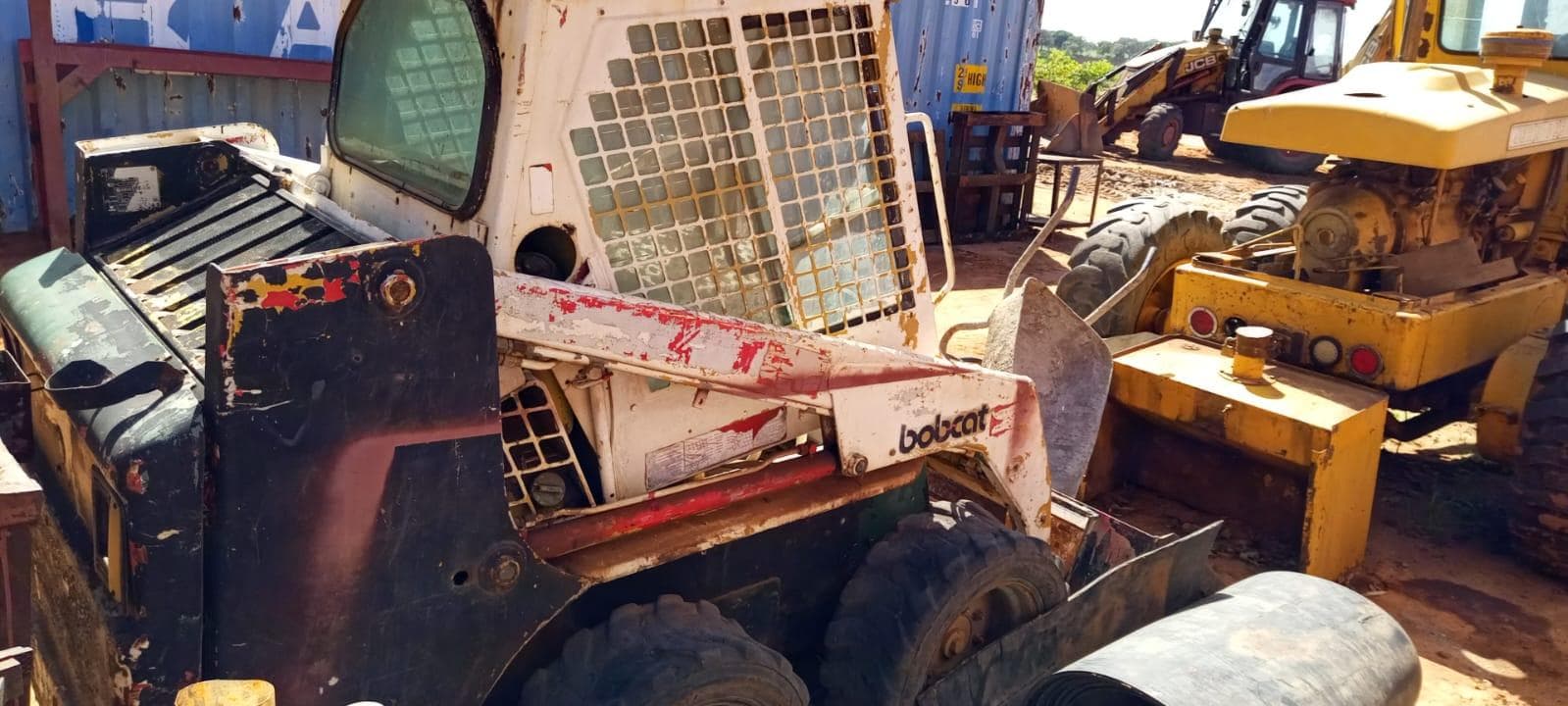 Bobcat carregadeira — imagem 4