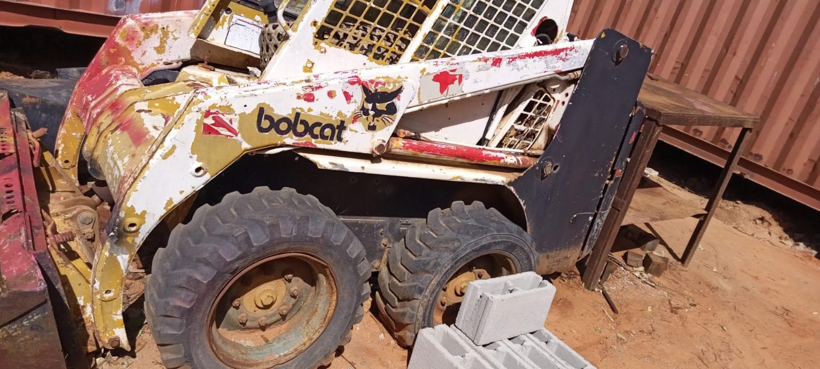 Bobcat carregadeira — imagem 8