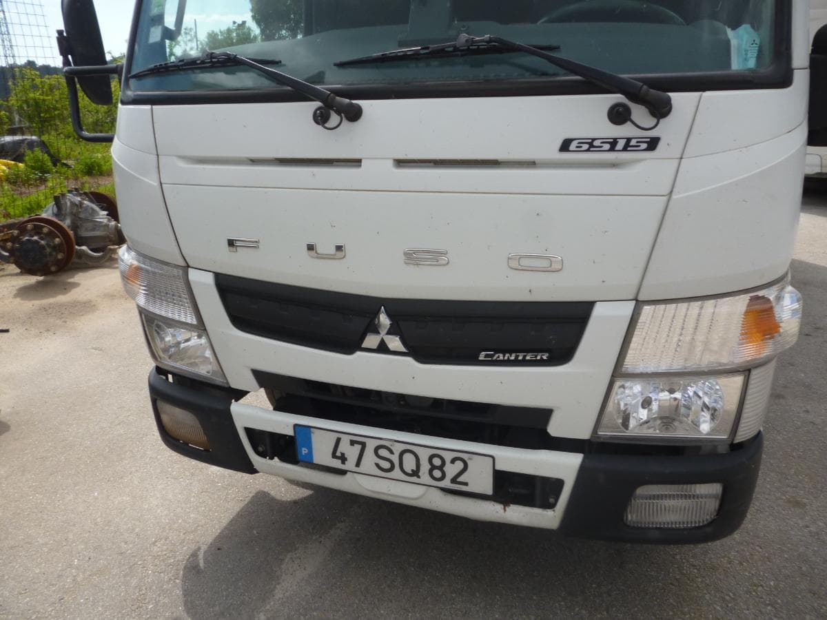 MITSUBISHI CANTER FUSO — imagen 3