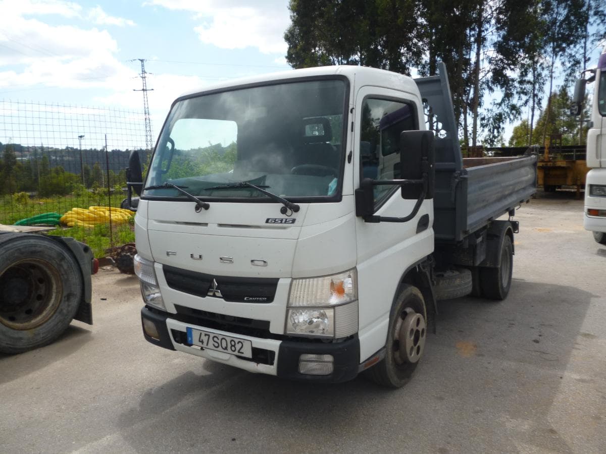 MITSUBISHI CANTER FUSO
