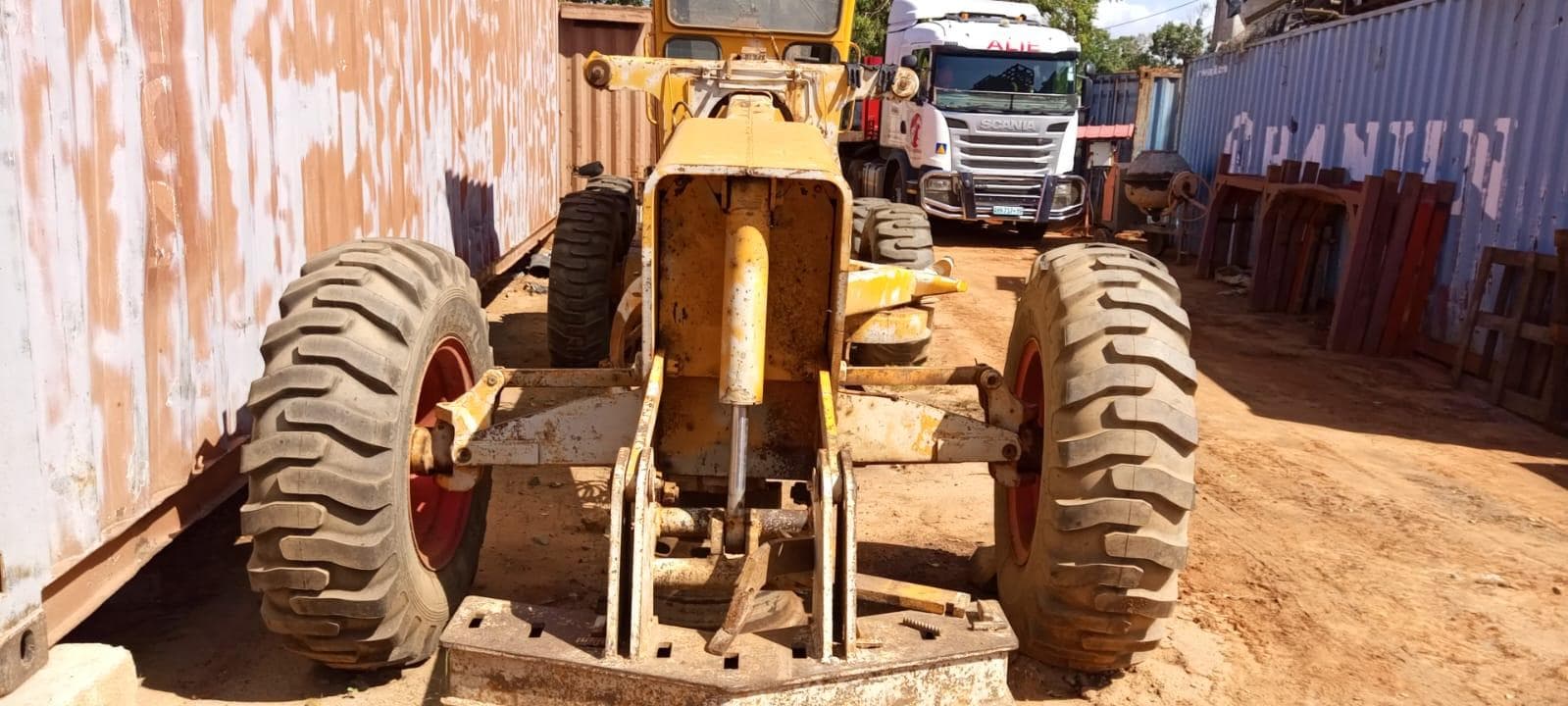 Niveladora John Deere 570A- 07996T — imagem 7
