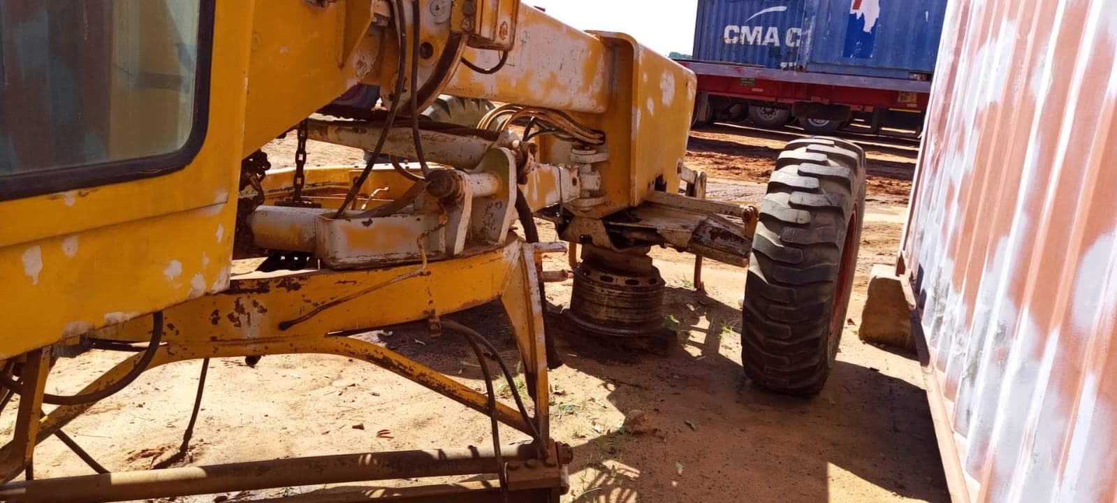 Niveladora John Deere 570A- 07996T — imagem 8