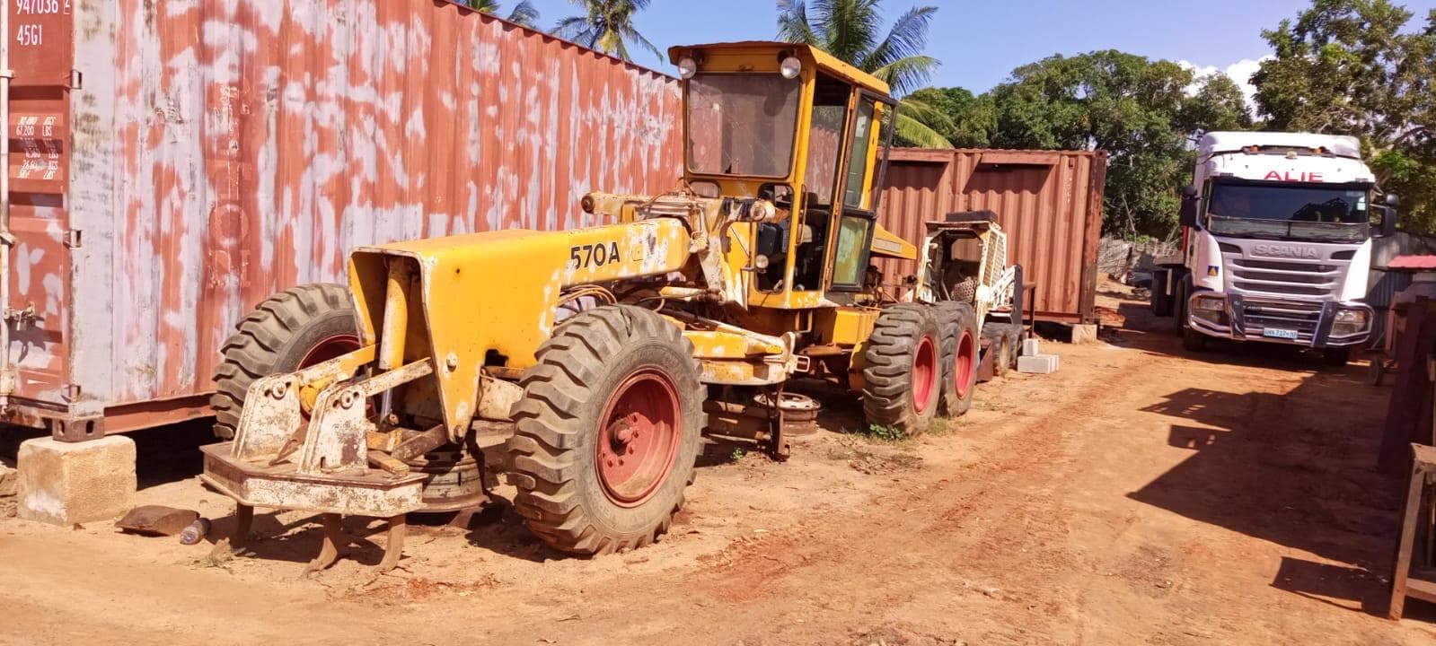 Niveladora John Deere 570A- 07996T — imagem 19