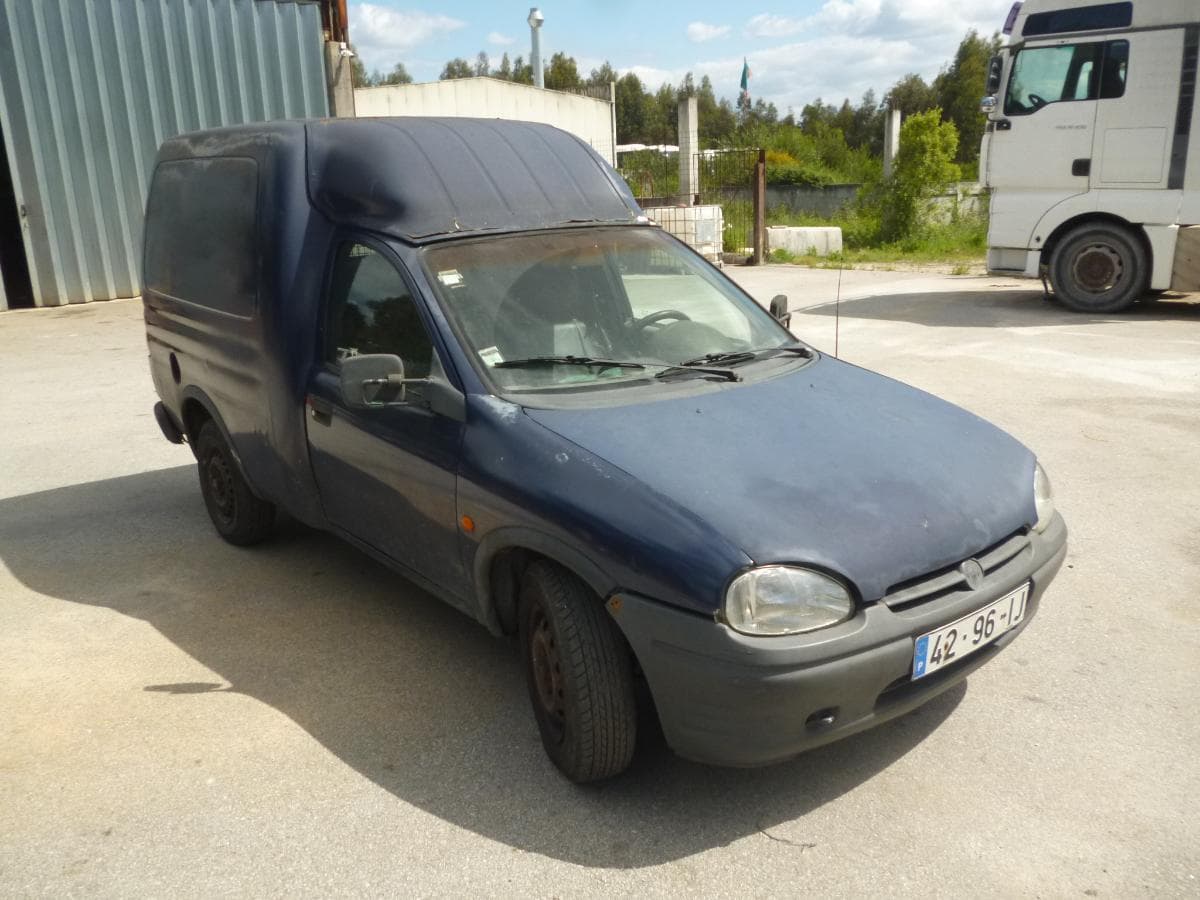 OPEL COMBO — image 2