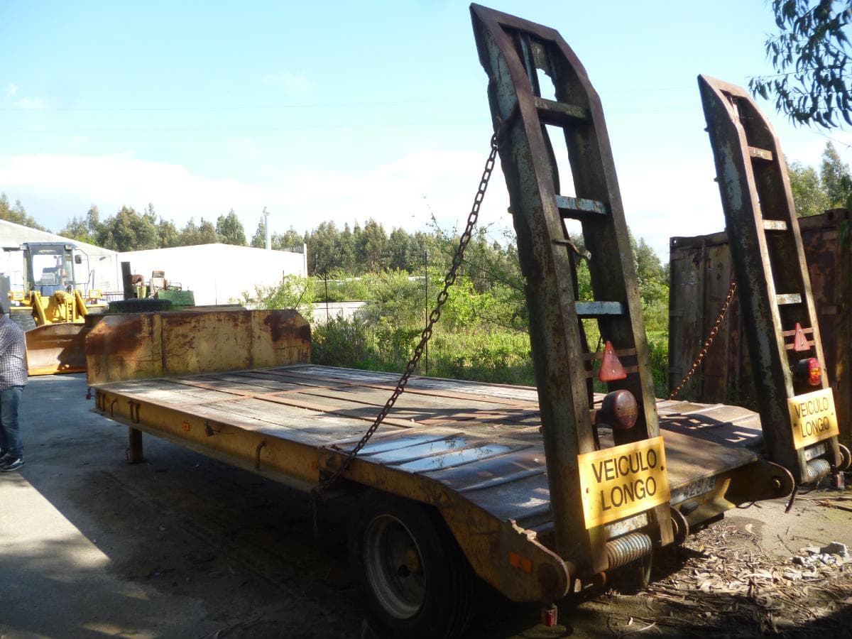 Reboque porta máquinas — image 2