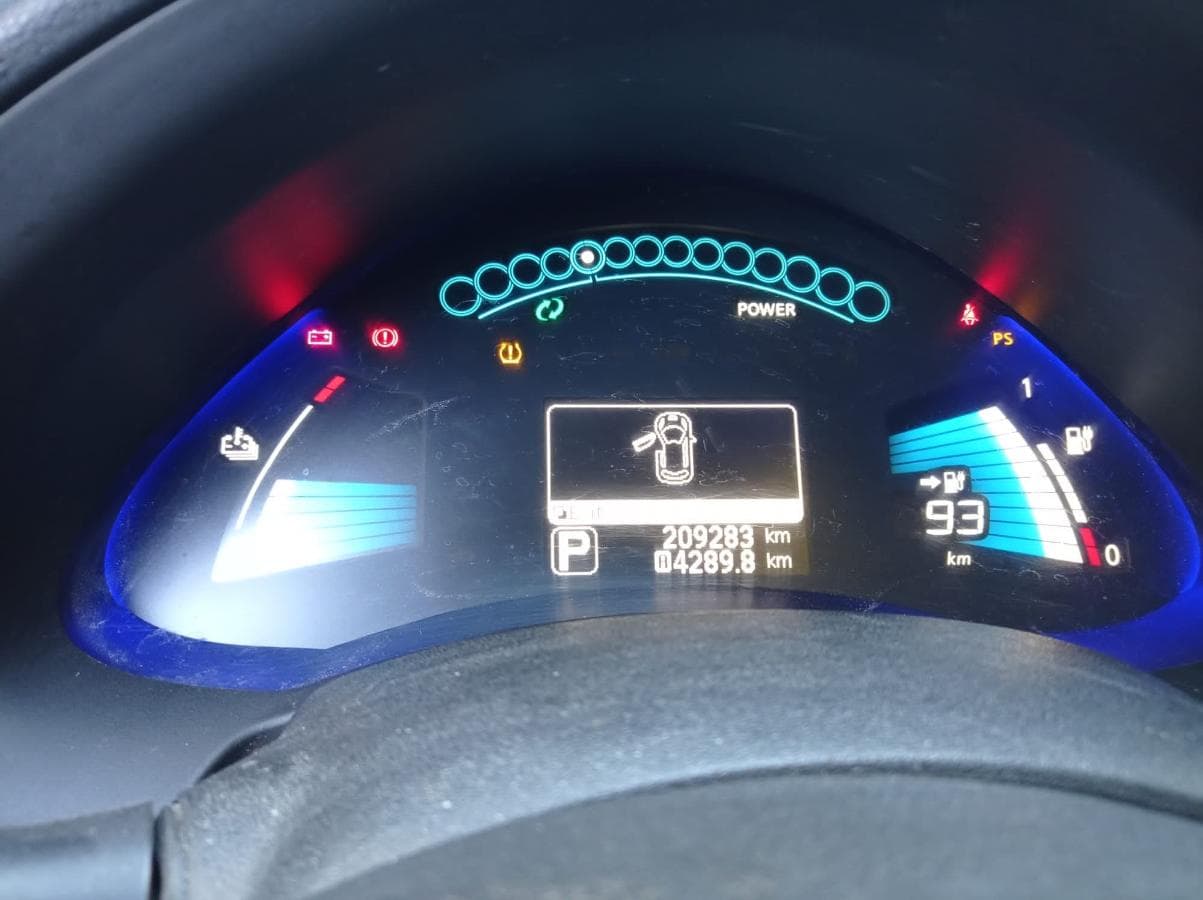 NISSAN LEAF — imagen 5