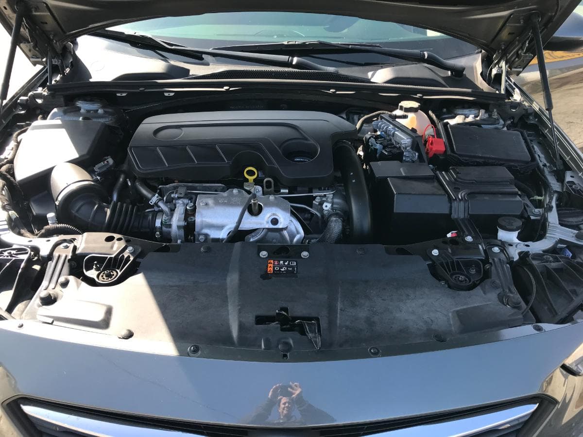 Opel Insígnia Grand Sport 1.6 TDCI · Ano 2019 — imagem 4