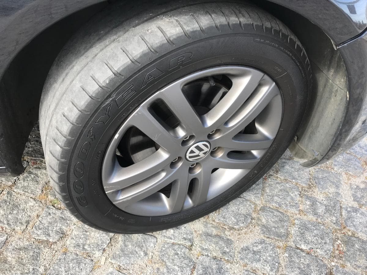 Volkswagen Golf Plus 2.0 TDI · Ano 2009 — imagem 15