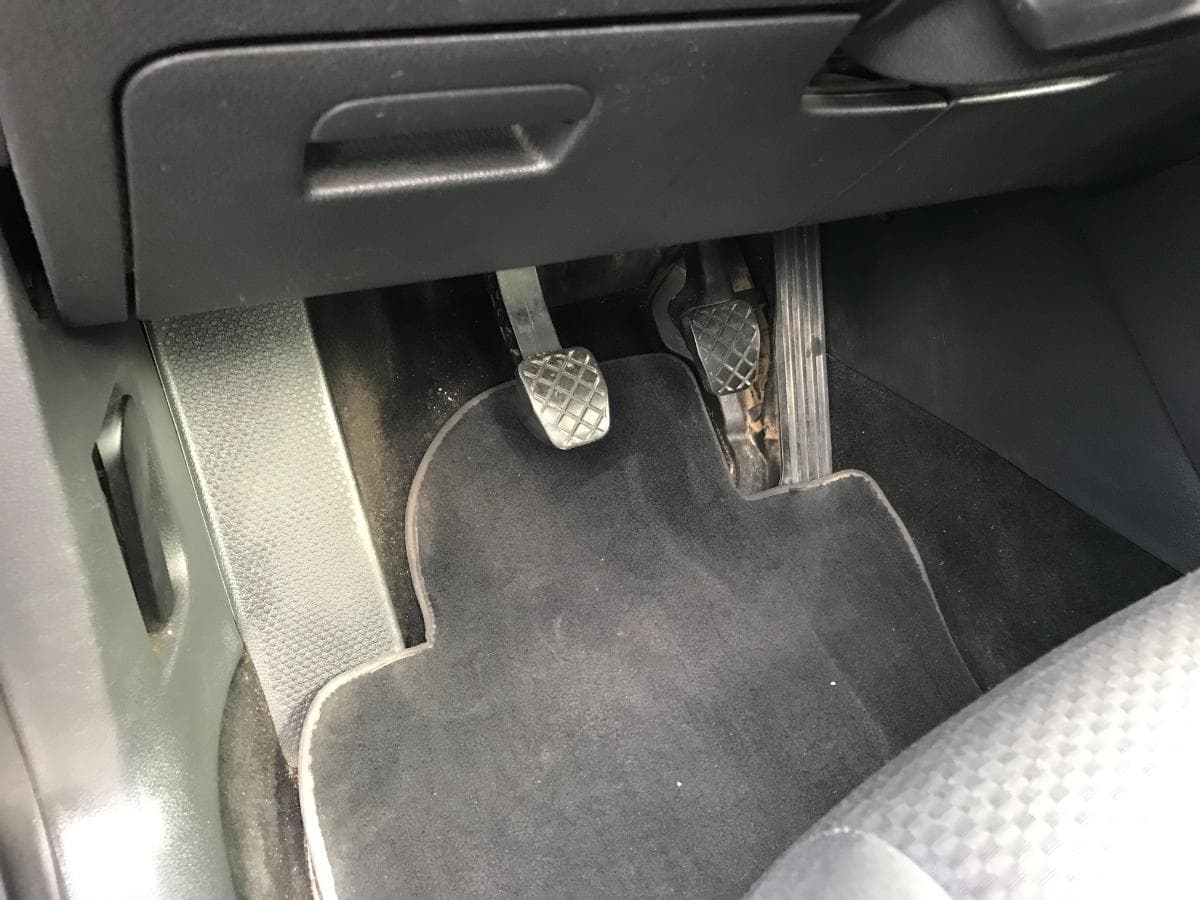 Volkswagen Golf Plus 2.0 TDI · Ano 2009 — imagem 24