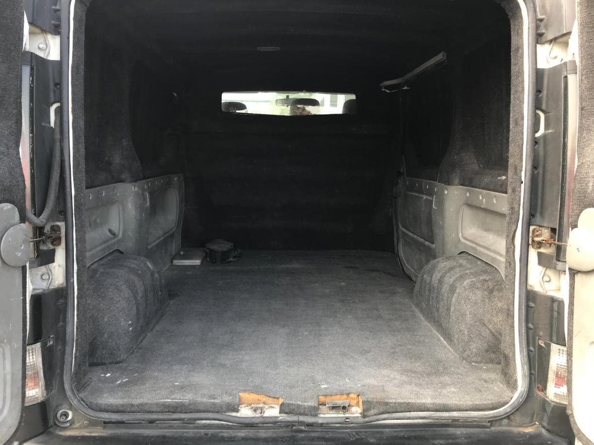 Opel Vívaro 1.9DI · Ano 2001 — imagem 9