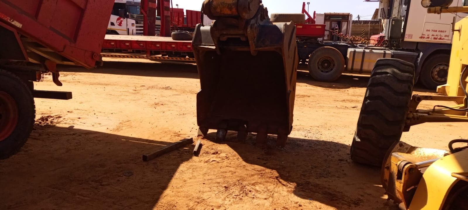 Escavadeira Komatsu PC340 — imagem 7