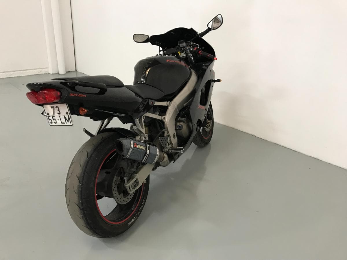 Kawasaki Ninja ZX-6R · Ano 1998 — imagen 3
