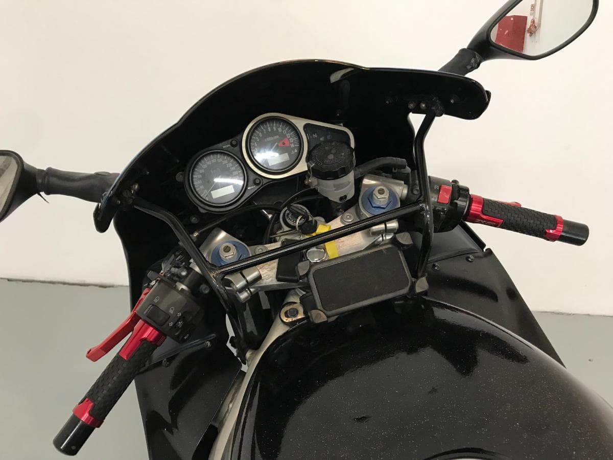 Kawasaki Ninja ZX-6R · Ano 1998 — imagen 13