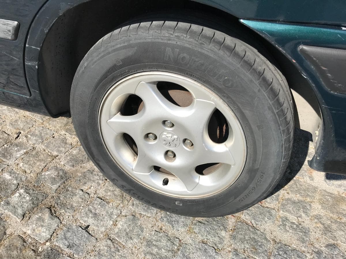 Peugeot 406 1.9TD · Ano 1994 — imagen 16