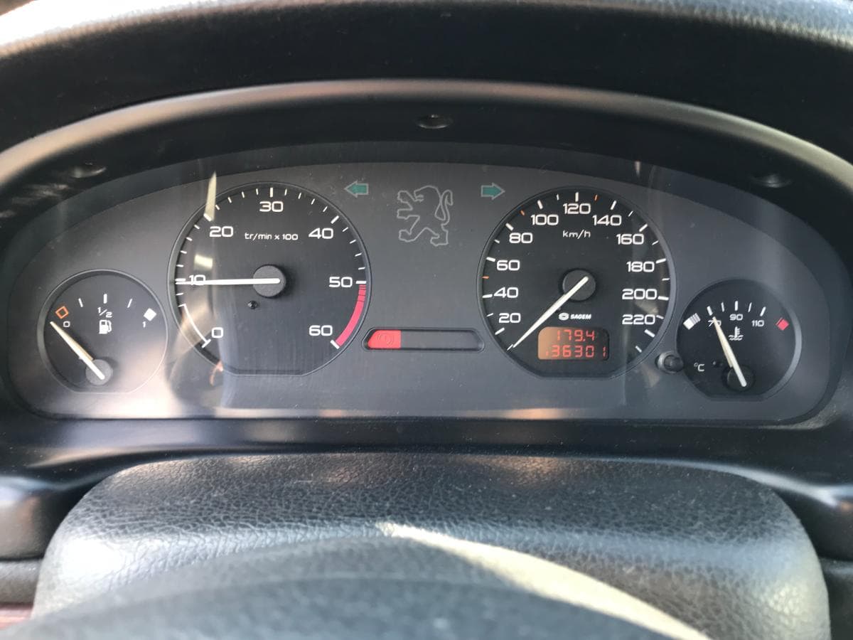Peugeot 406 1.9TD · Ano 1994 — imagen 19
