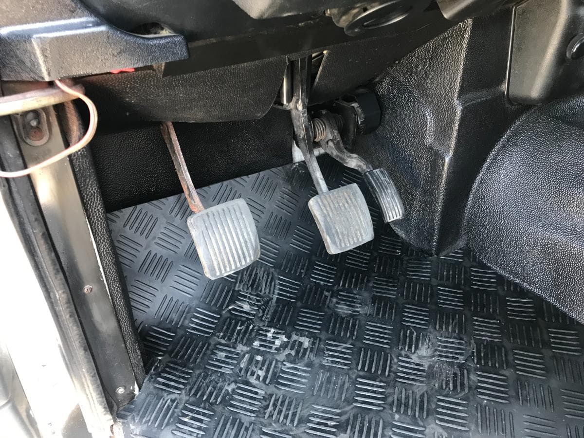 Land Rover Defender TD5 90HT · Ano 2001 — imagen 20